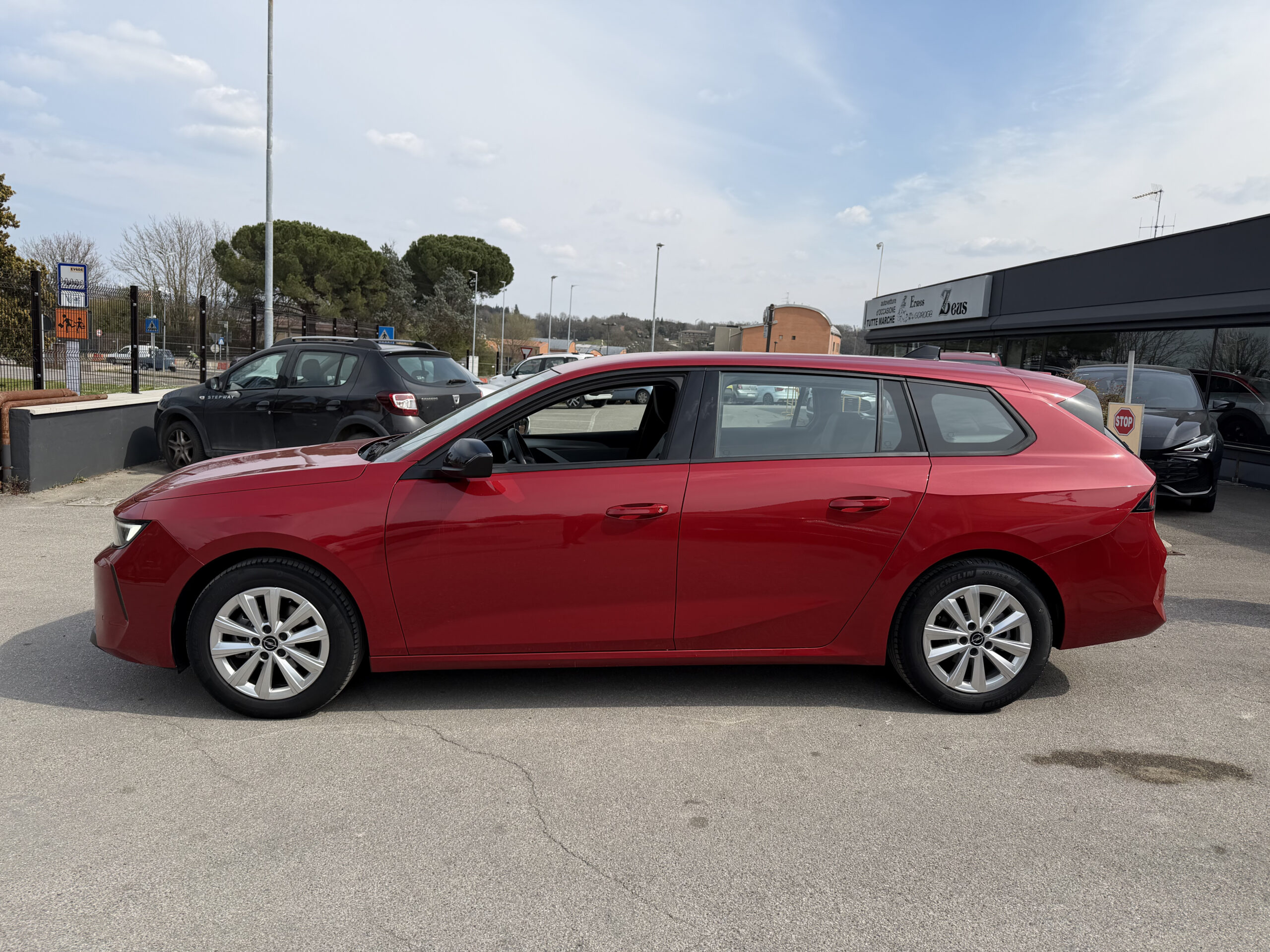 
								OPEL Astra 1.2 Turbo 110 CV Sports Tourer Edition full									