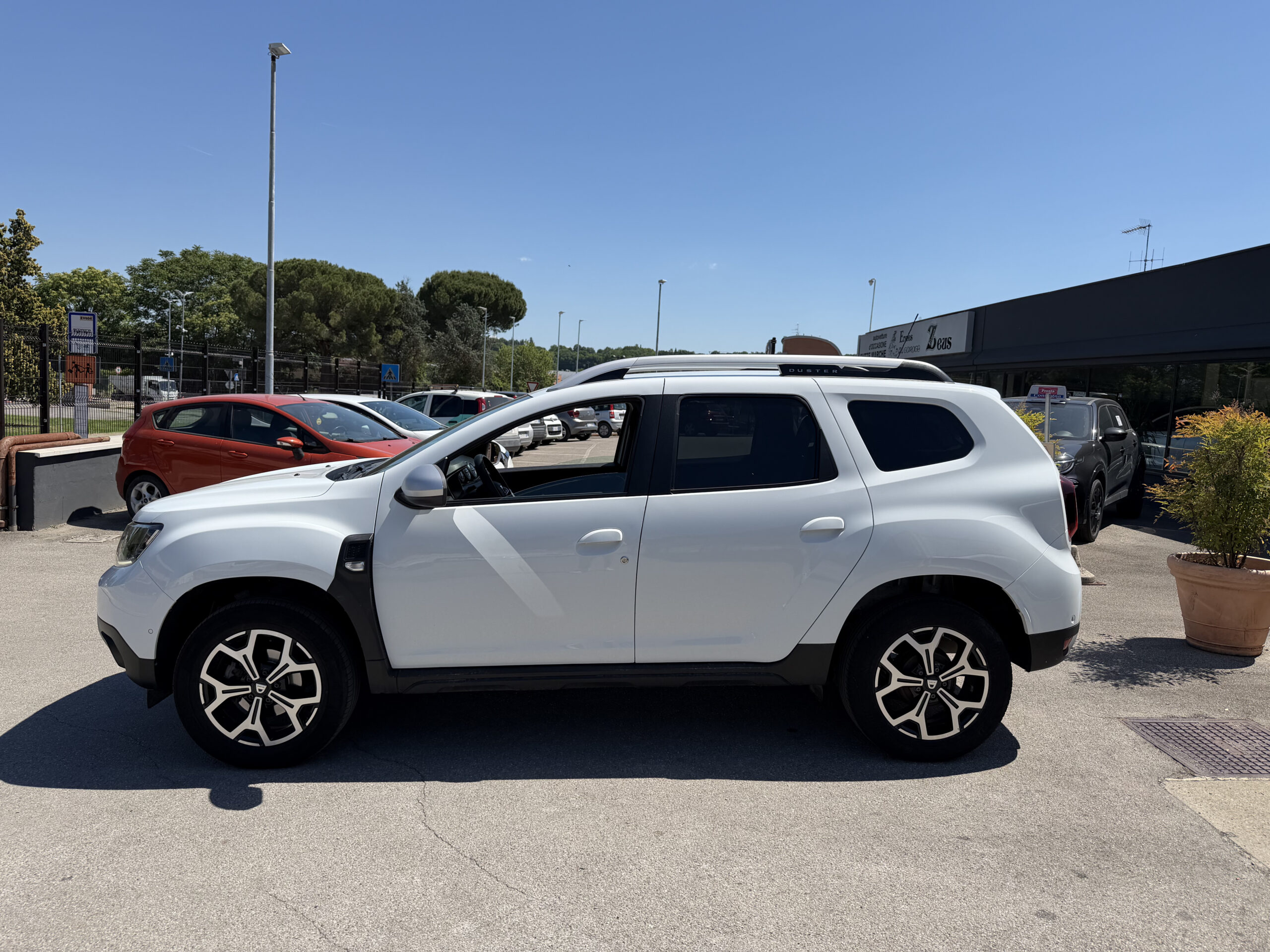
								DACIA DUSTER 1.0 ECO-G. PRESTIGE GPL full									