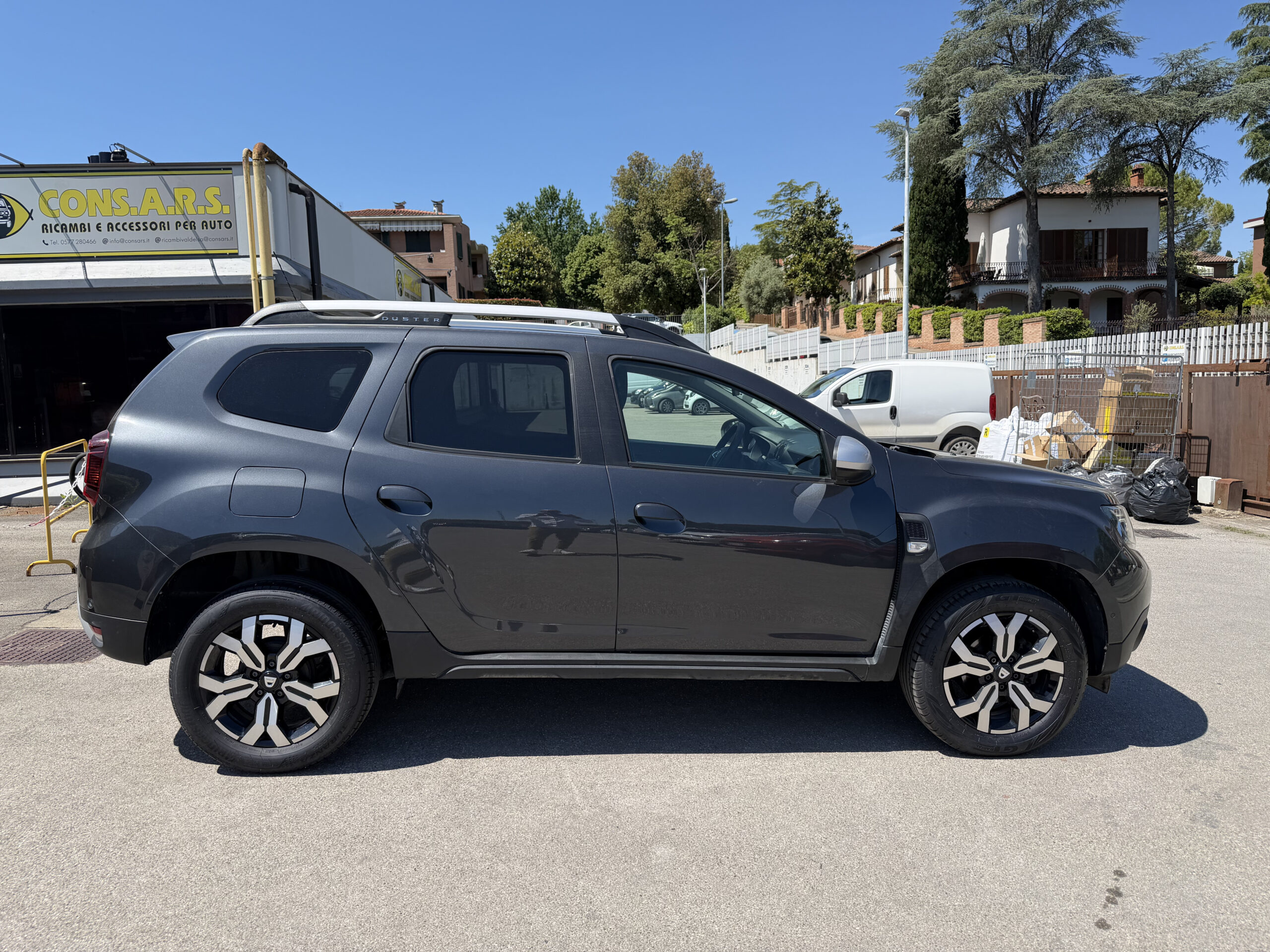 
								DACIA DUSTER 1.5 DCI PRESTIGE full									