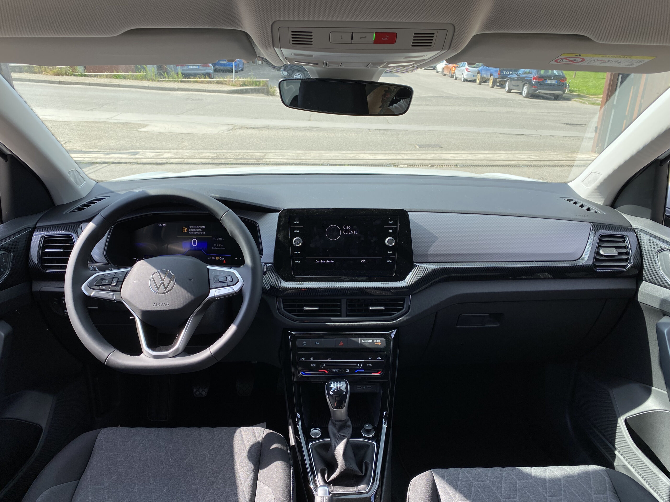 
								VOLKSWAGEN T-CROSS 1.0 TSI 95CV EDITION PLUS full									