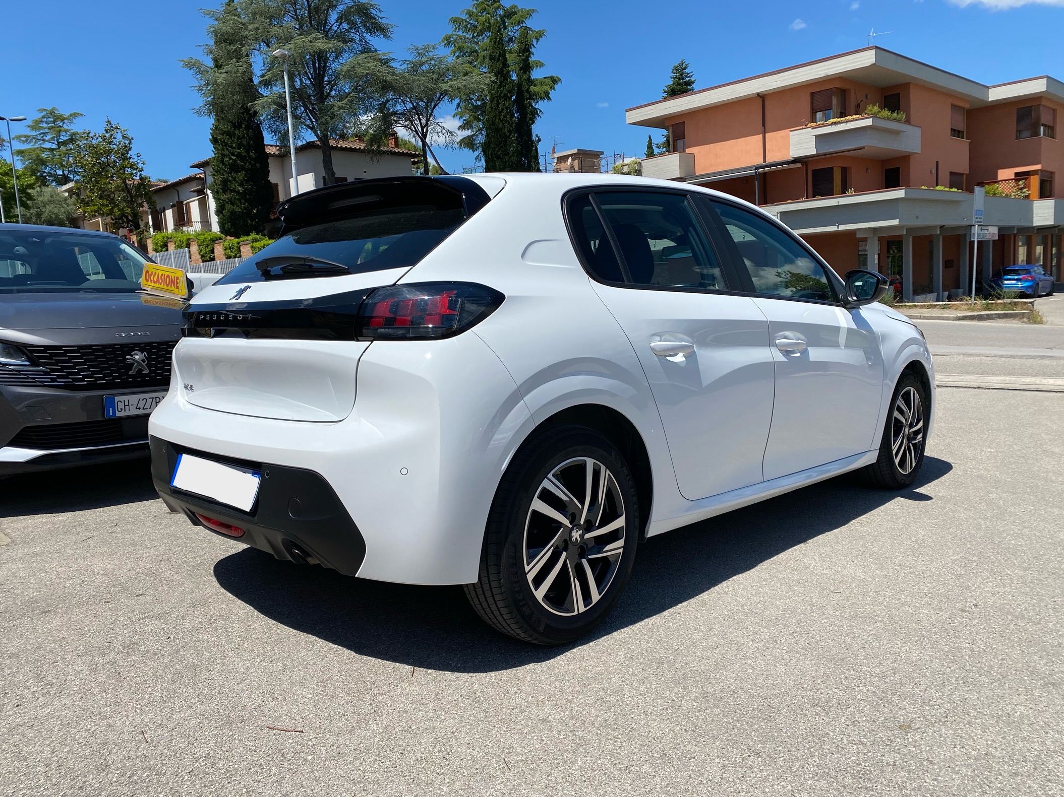 
								PEUGEOT 208 1.2 PURE TECH ACTIVE PACK 75CV full									