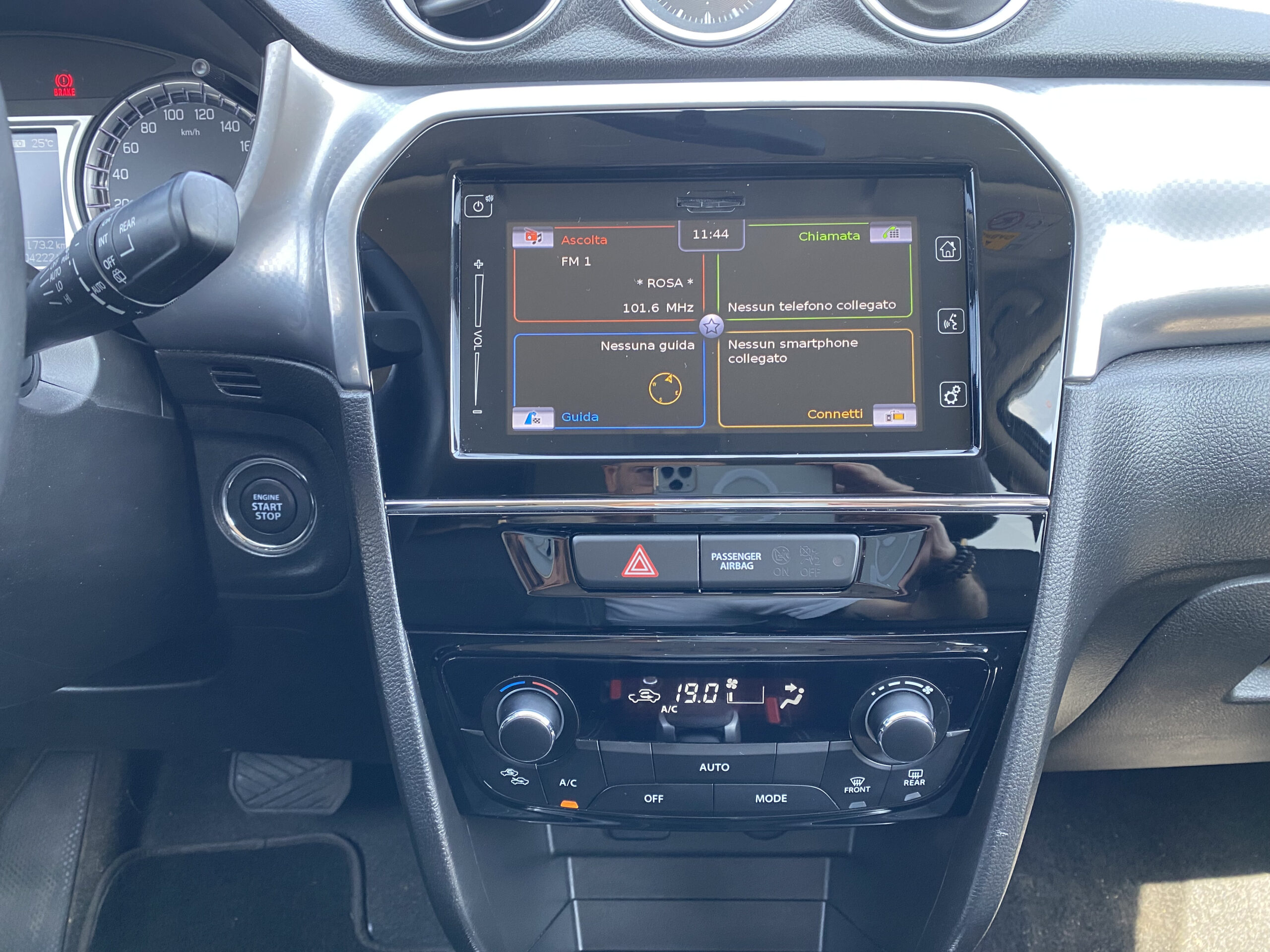 
								SUZUKI VITARA 1.6 VVT A/T ALLGRIP V-TOP full									