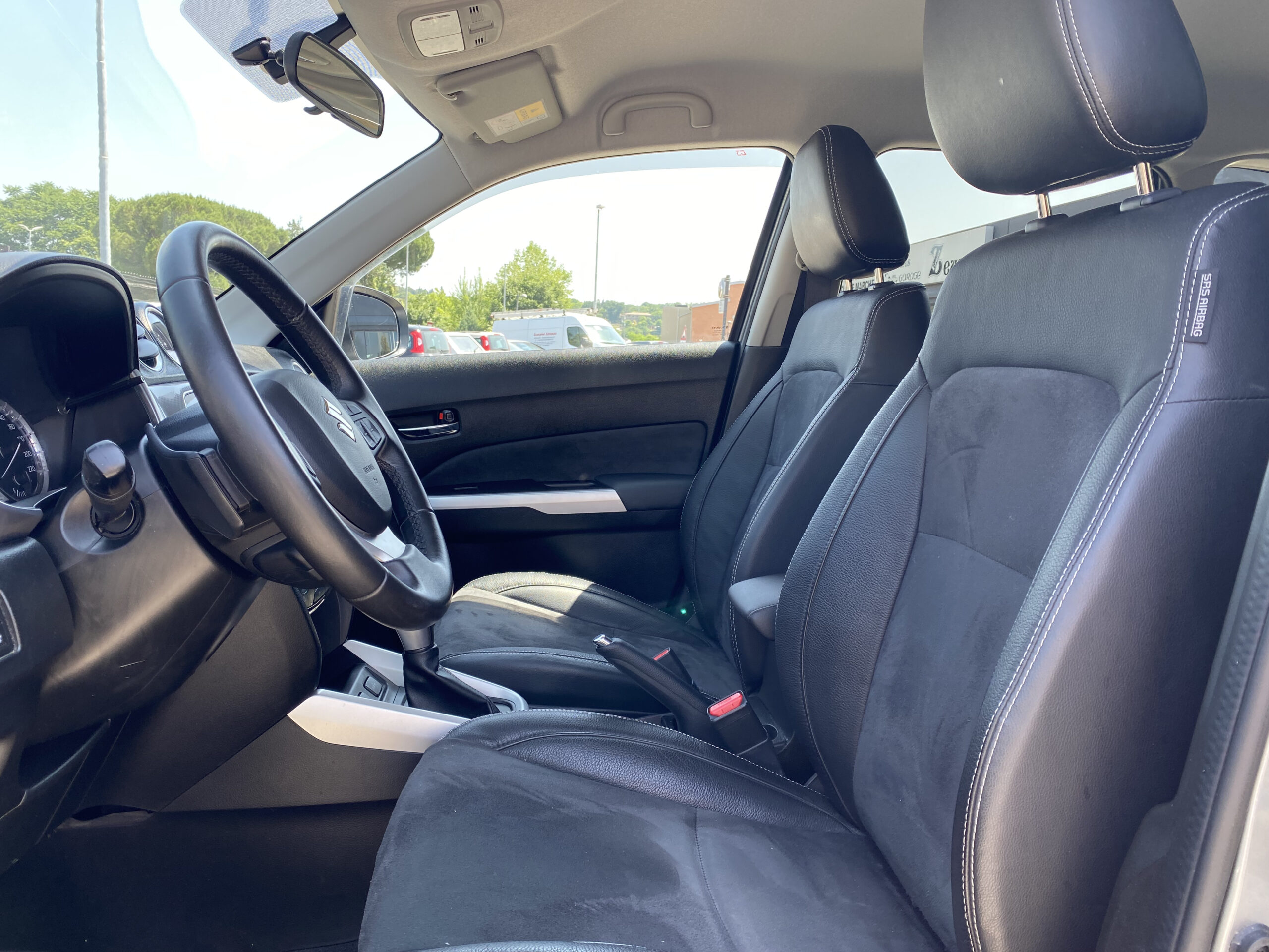 
								SUZUKI VITARA 1.6 VVT A/T ALLGRIP V-TOP full									