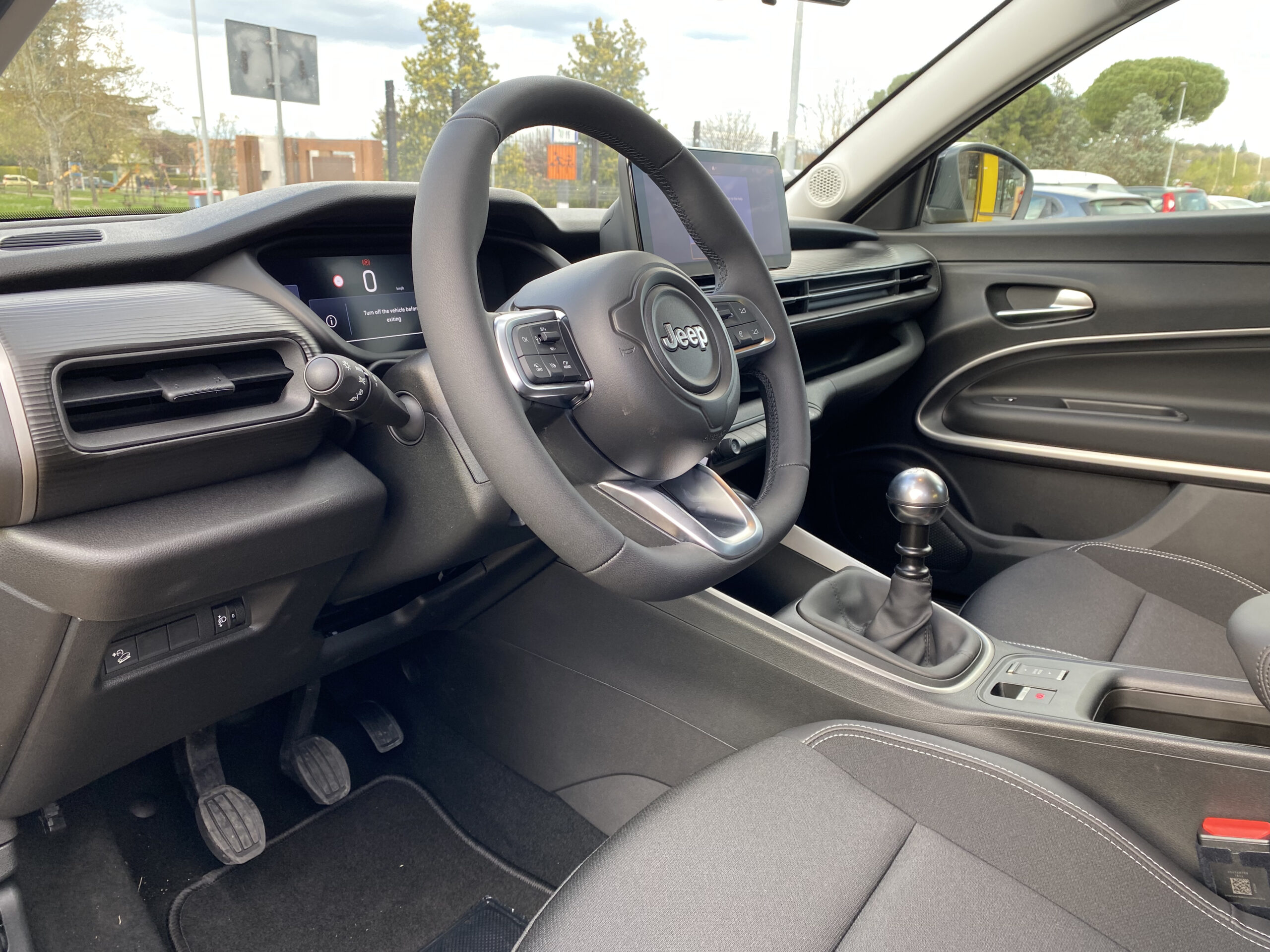 
								JEEP AVENGER 1.2 BENZINA 100CV ALTITUDE full									